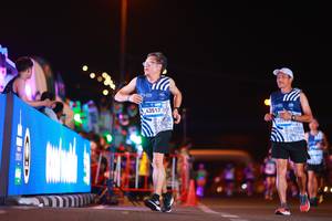 BIB: 43513
                            <button type="button" onclick="openModal(23030149)" class="btn btn-primary btn-sm float-right btn-popup" data-toggle="modal" data-target=".modal-high-quality">
                        <i class="fas fa-shopping-cart"></i> Add to Cart
                    </button>
                                            <button type="button" onclick="isThisMe(23030149, true)" class="btn btn-success btn-sm float-right btn-popup btn-isme hidden" data-toggle="tooltip" data-placement="bottom" title="นี่คือรูปของคุณใช่ไหม คลิกที่นี่เพื่อเอาเข้าอัลบั้ม">
                        <i class="fas fa-plus"></i> Add to album
                    </button>
                    <button type="button" onclick="isThisMe(23030149, false)" class="btn btn-warning btn-sm float-right btn-popup btn-isnotme hidden">
                        <i class="fas fa-ban"></i> Remove from album
                    </button>